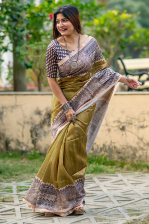 Mahendi Green Soft Tussar Silk Zari Woven Saree