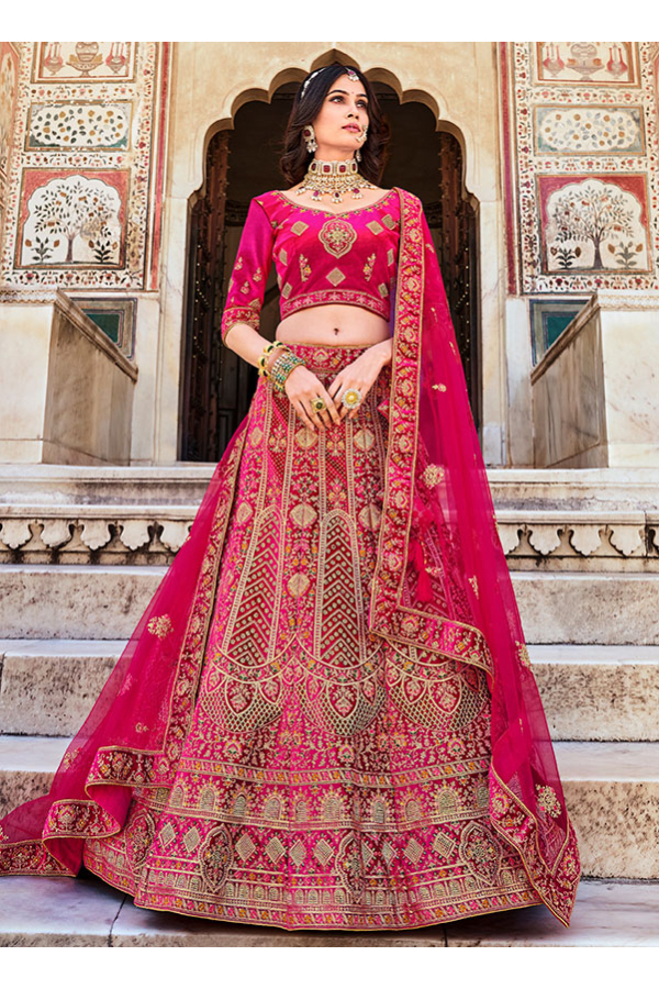 A Line velvet Rani Pink Bridal Lehenga Choli, Size: Free Size at Rs 7990 in  Surat